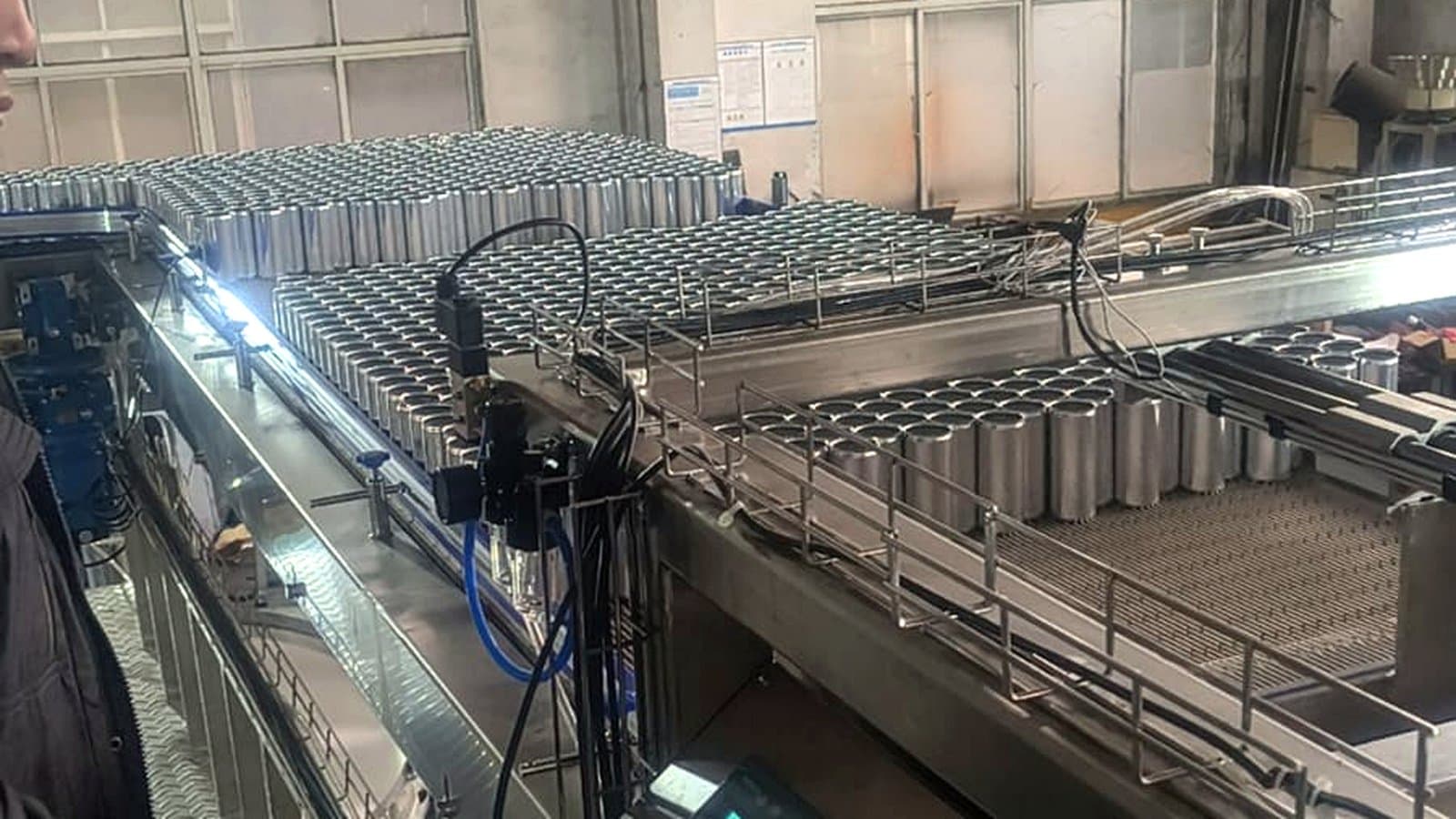 Conveyors — CanCraft beverage can manufacturing